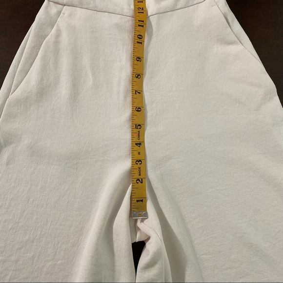 Aritzia Encoulement Wide Leg Crop Jumpsuit w/ Cut Outs - Picture 10 of 16